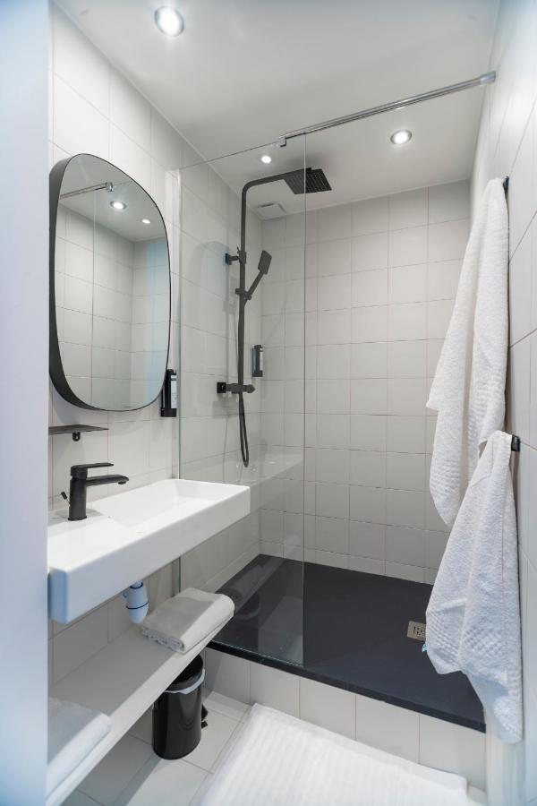 Monsieur Miot Concept Hotel - Bastia Centre Екстериор снимка