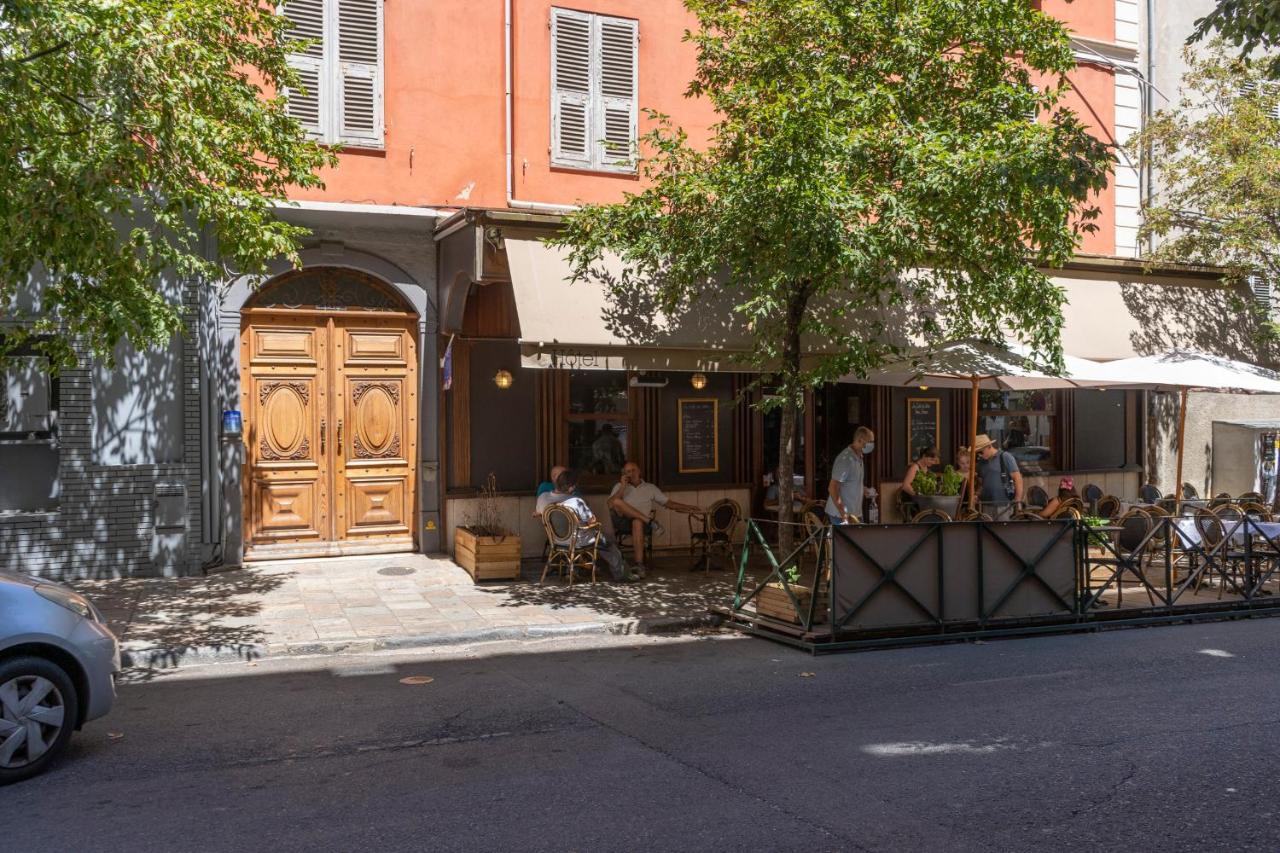 Monsieur Miot Concept Hotel - Bastia Centre Екстериор снимка