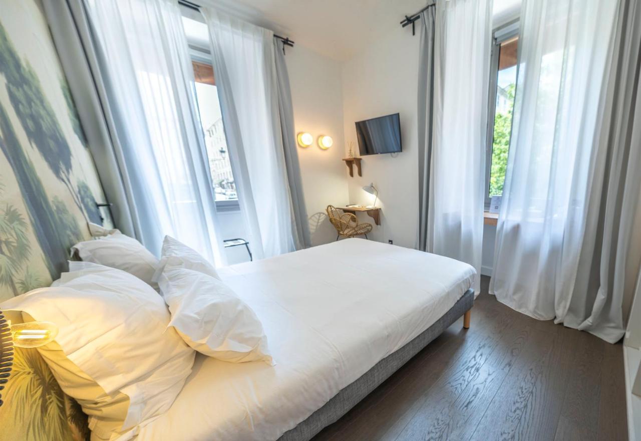 Monsieur Miot Concept Hotel - Bastia Centre Екстериор снимка